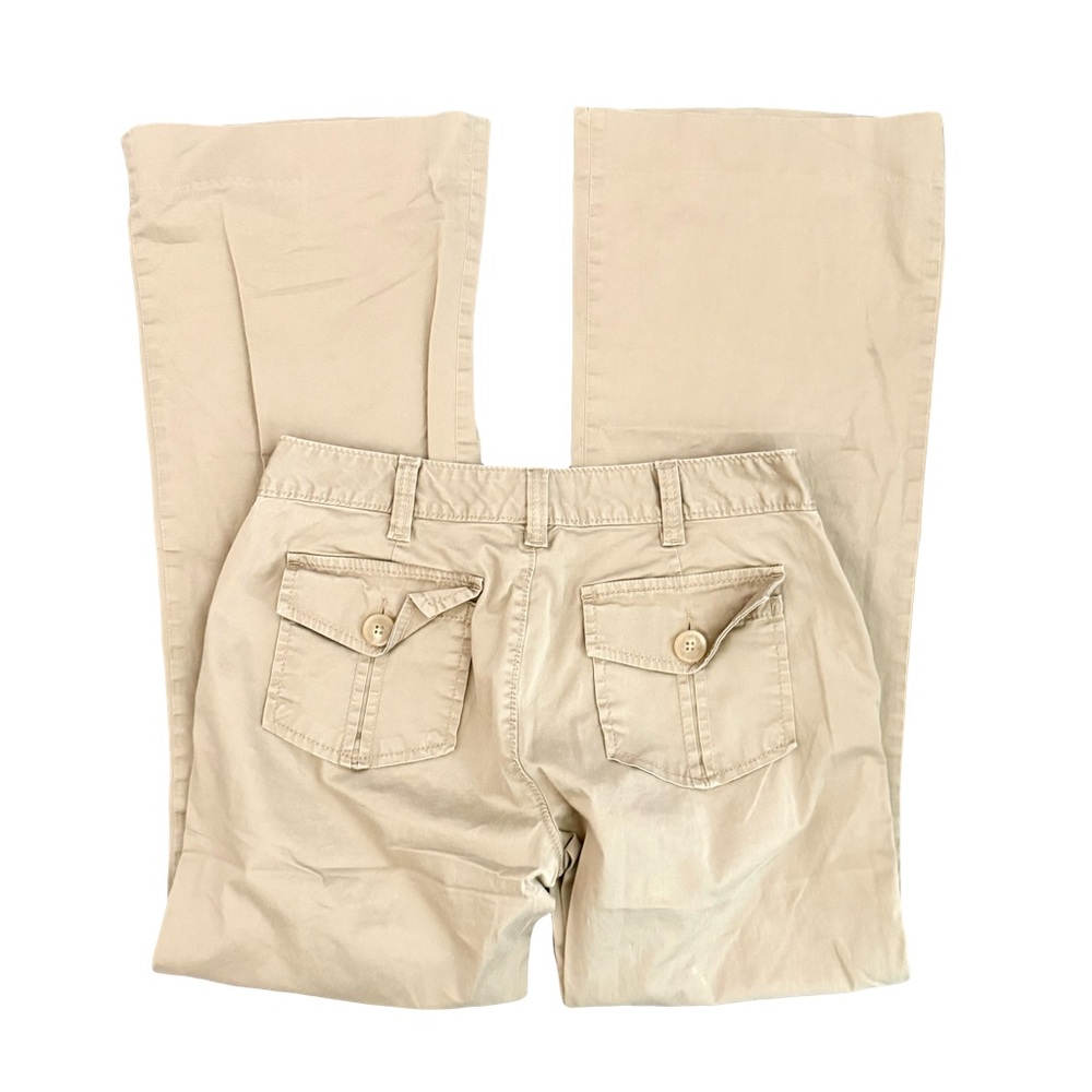 NWOT BANANA REPUBLIC STRETCH FLARE KHAKI SLACKS // SIZE 0✨
